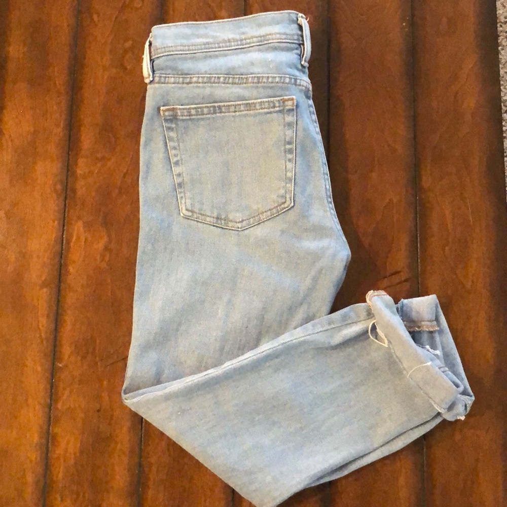*SOLD* BDG Jeans - Picture 3 of 5